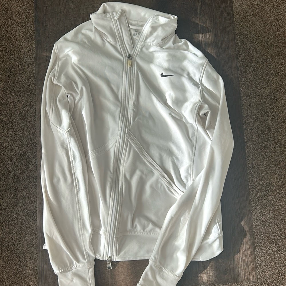 White medium Nike dri-fit jacket